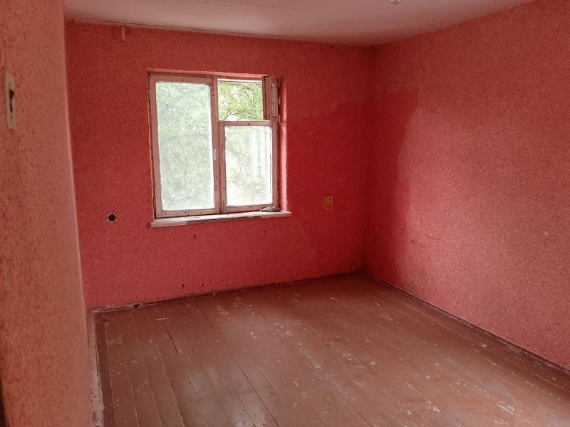 Продаётся Квартира 2х ком 3 этаж на Артыкова в Янгиюле Продаётся Квартира 2х ком 3 этаж на Артыкова в Янгиюле