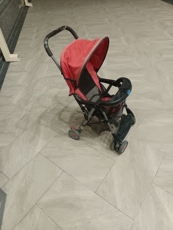Продам детскую коляску Продам детскую коляску