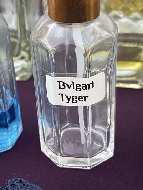 Mushkambar parfume fransiya shvetsariya Mushkambar parfume fransiya shvetsariya