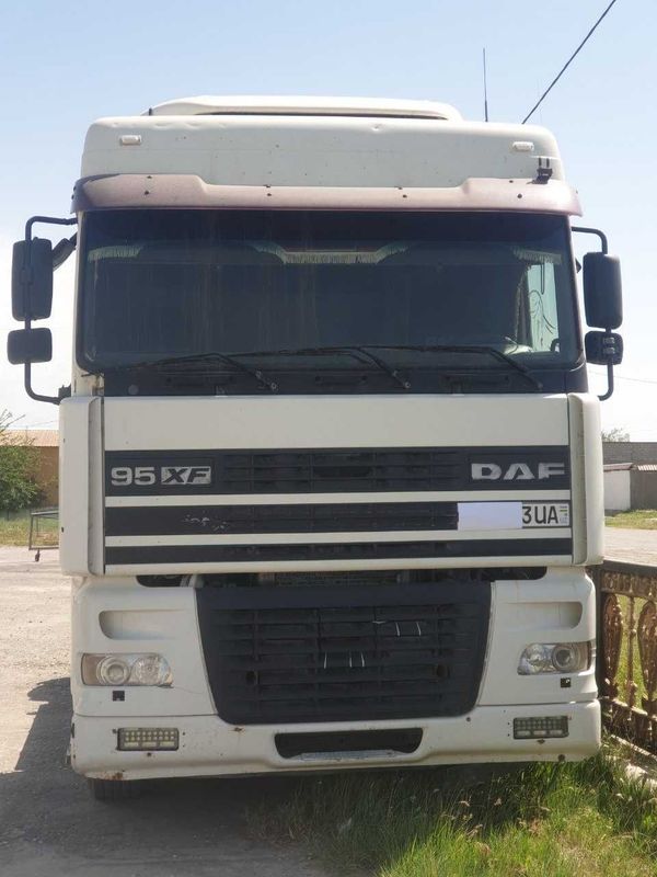 DAF 95 сотилади йили 2002 DAF 95 сотилади йили 2002