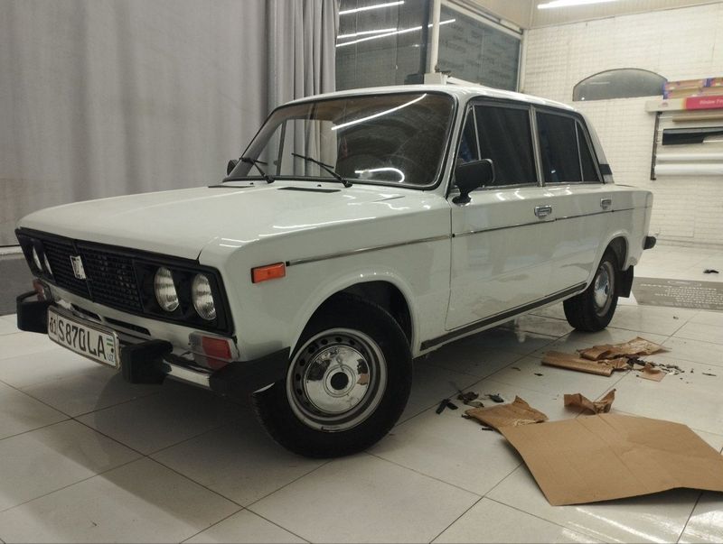 Vaz 2106 sotilad