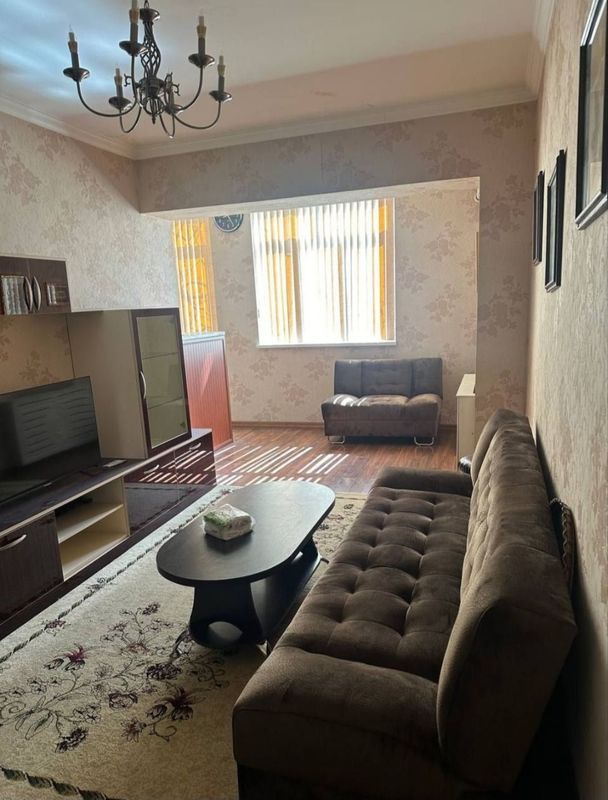 Сдаётся квартира,рядом с площадью мустакилик Сдаётся квартира,рядом с площадью мустакилик