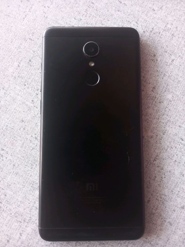 redmi 5 pro iPhone 6 redmi 5 pro iPhone 6