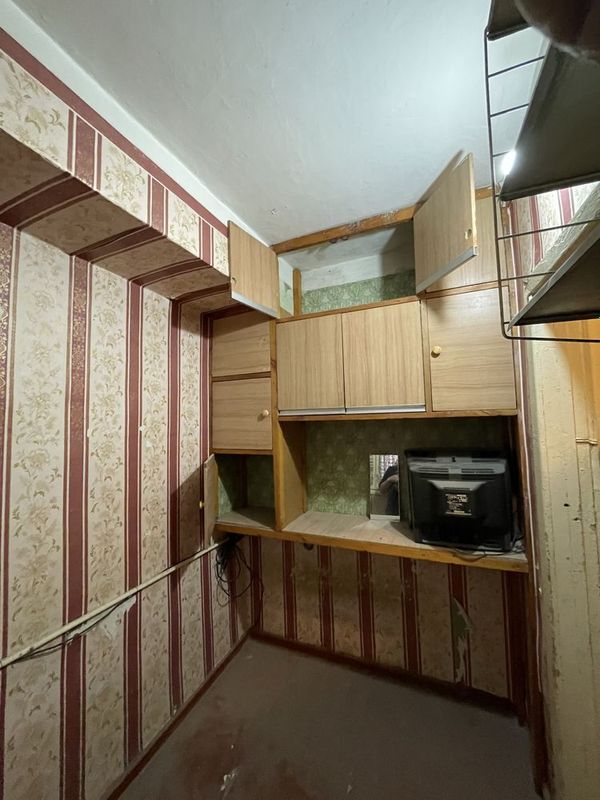 Продается юнусабад 2-1/2/4 28м2,своя Продается юнусабад 2-1/2/4 28м2,своя