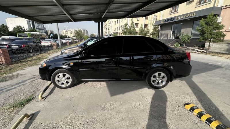 Jentra Qora sotiladi 2022 Avtomat Jentra Qora sotiladi 2022 Avtomat