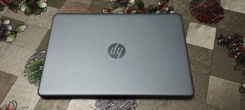 hp notebook RYZEN 5