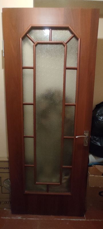 Продаётся дверь МДФ Продаётся дверь МДФ