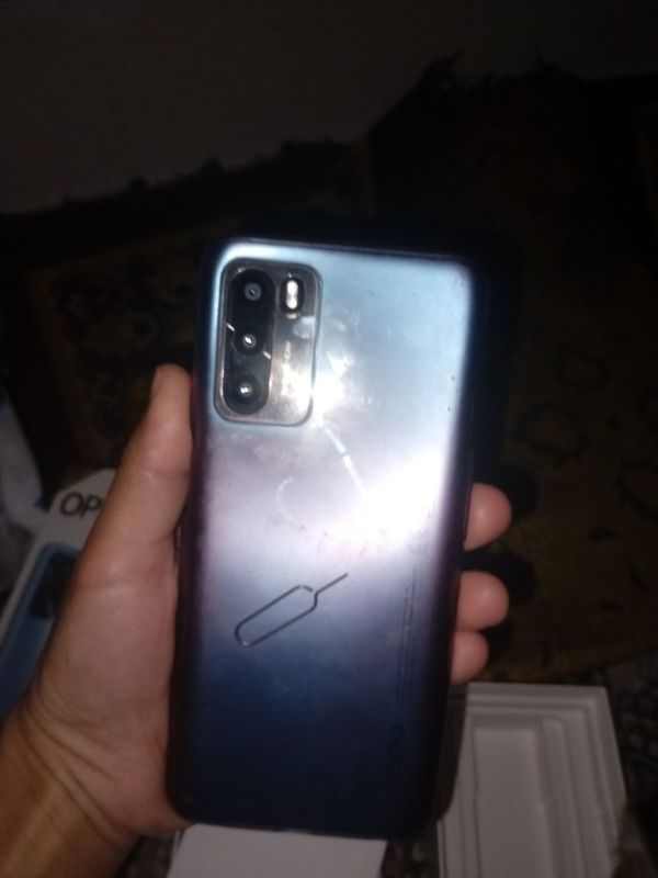 Oppo A16 32 pomiti 16 fleshka podarka Oppo A16 32 pomiti 16 fleshka podarka