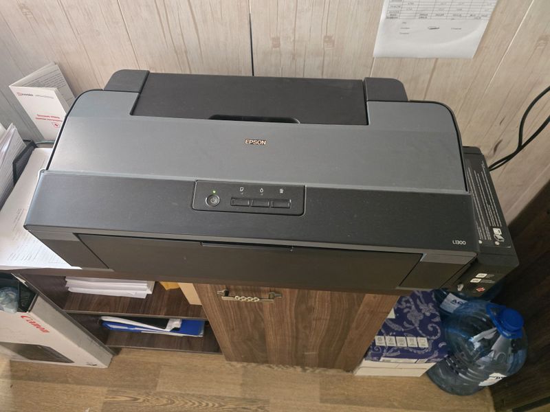Epson L1300 принтер Epson L1300 принтер