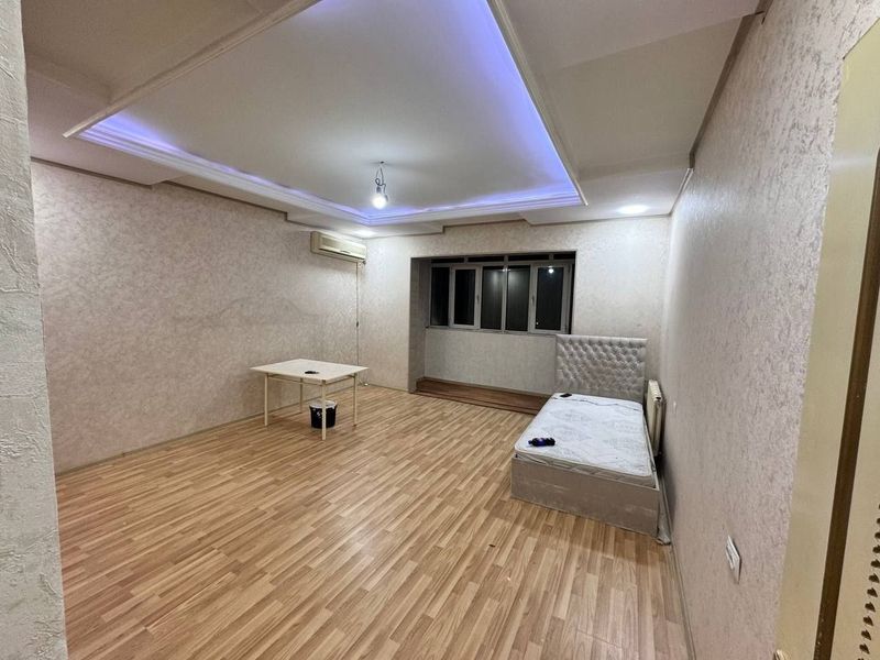 Срочно продаётся 4х комнатная квартира в Чилонзор 19 4 комнатная квар Срочно продаётся 4х комнатная квартира в Чилонзор 19 4 комнатная квар