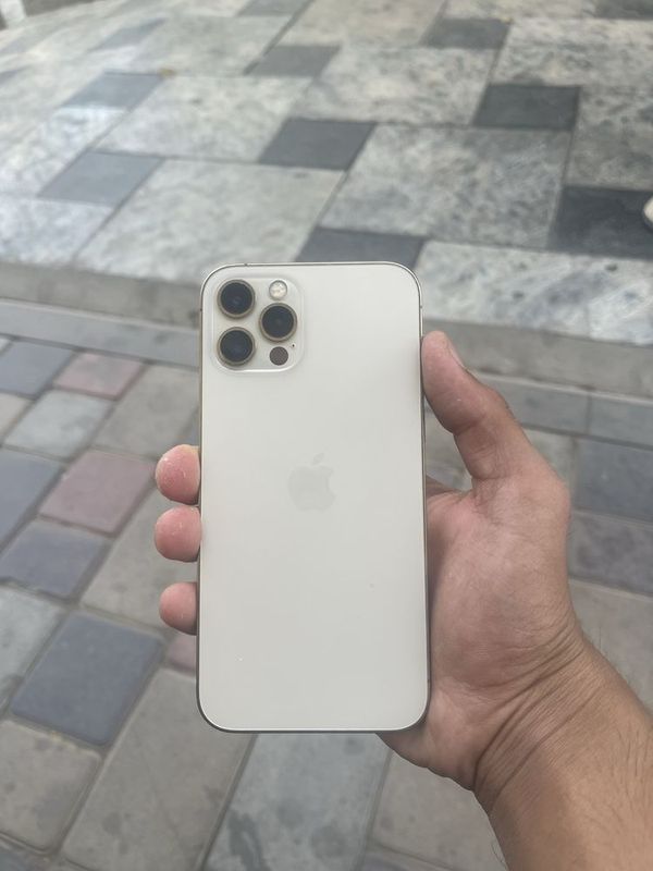 Iphone 12 pro sotladi