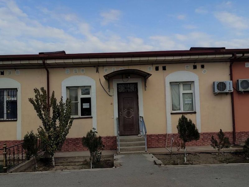 уй сотилади срочни