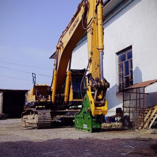 Ekskavator Hyundai 350 Ekskavator Hyundai 350