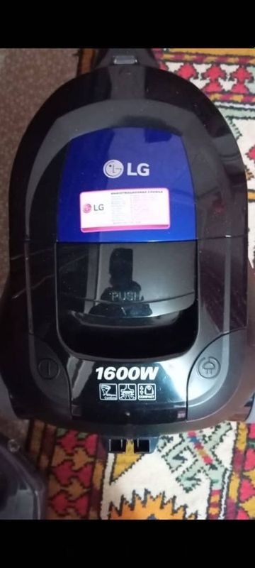 Пылесос LG новый. Цена со скидкой Пылесос LG новый. Цена со скидкой