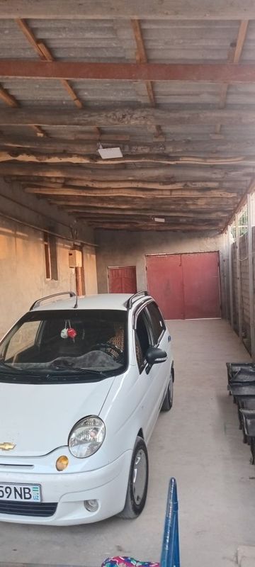 Uy sotiladi 5.7 sotik suv,gaz,svet hhhhhhh Uy sotiladi 5.7 sotik suv,gaz,svet hhhhhhh