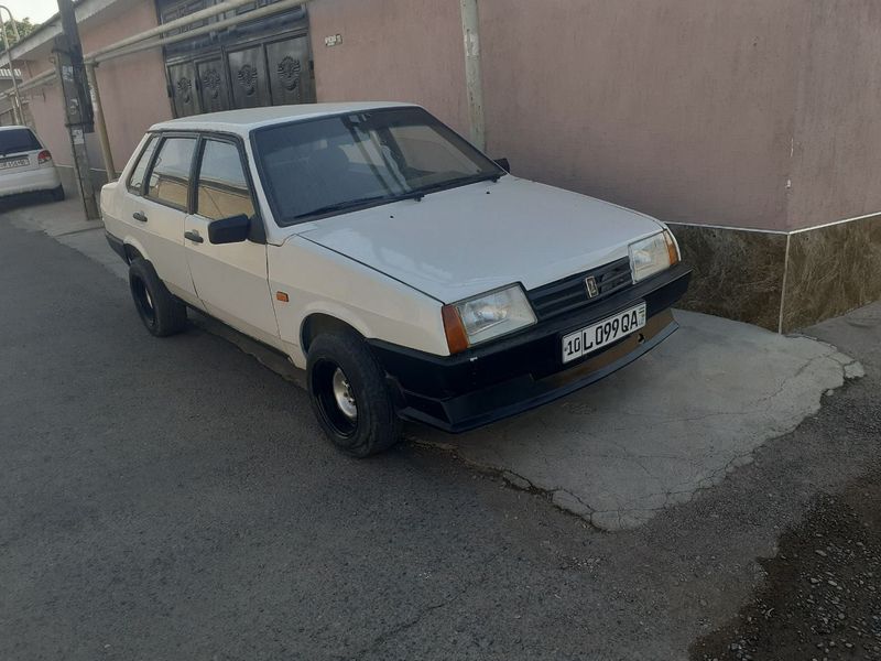 Сотилади лада 099 бинзин