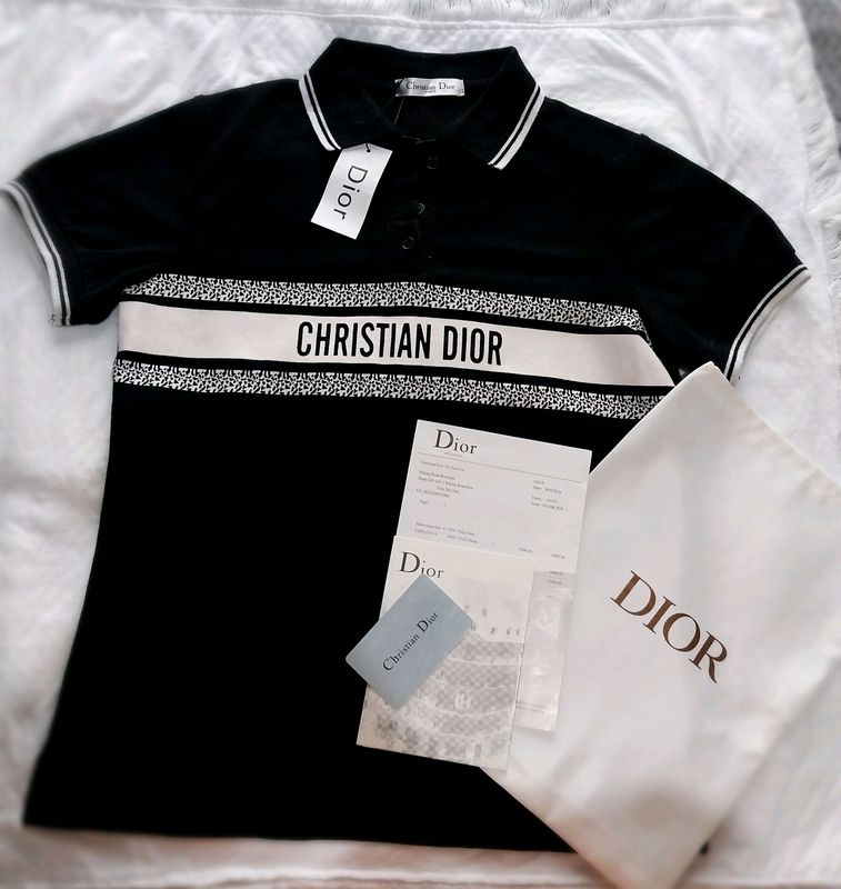 Dior futbolka qizlar uchun Dior futbolka qizlar uchun