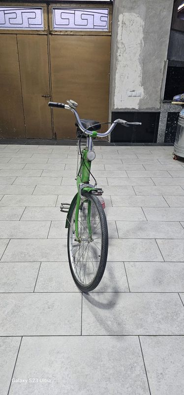 Salut velosiped yangi sotiladi Salut velosiped yangi sotiladi