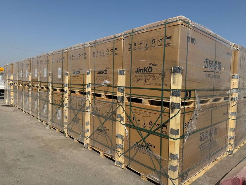 Quyosh panel Jinko720w longi deye growatt erasolar