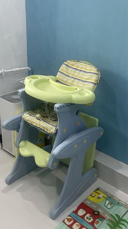 Продам детский стул/парта Продам детский стул/парта