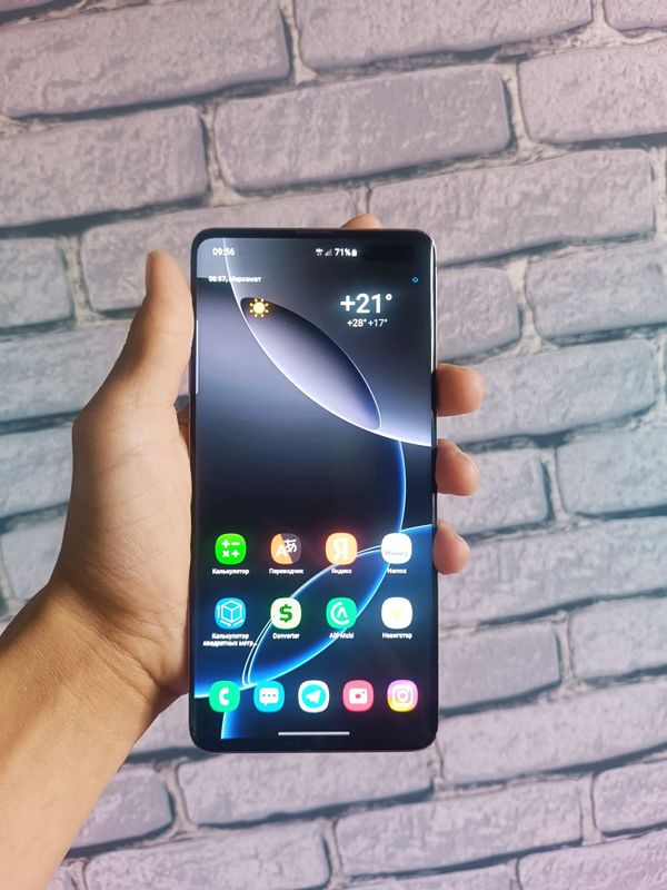 Samsung s10+5g holati zor
