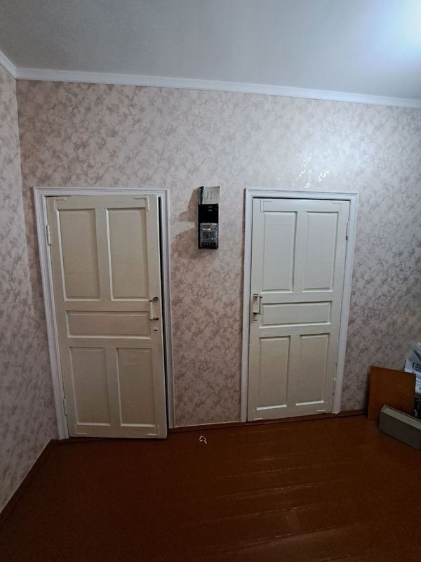 Продаются деревянные двери Продаются деревянные двери