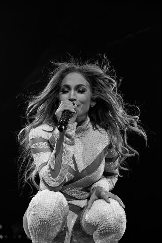 ОДИН билет на концерт Jennifer Lopez ДЕШЕВЛЕ намного своей цены