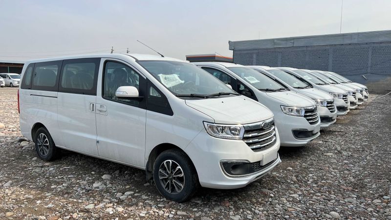 JAC M3 Comfort минивэнлари 2025й сотувда мавжуд.