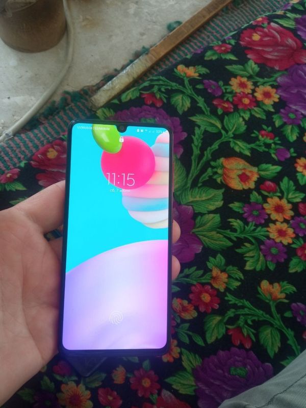 Samsung A41 afitsalni 64 4 Samsung A41 afitsalni 64 4