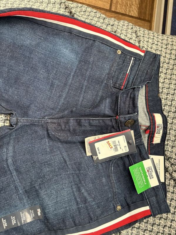 Новые джинсы tommy hilfiger Новые джинсы tommy hilfiger