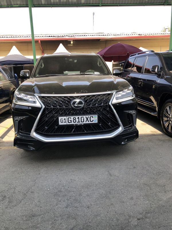 Lexsus lx570 5.7 Lexsus lx570 5.7