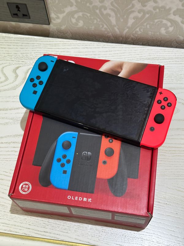 Nintendo Switch OLED 64+128GB