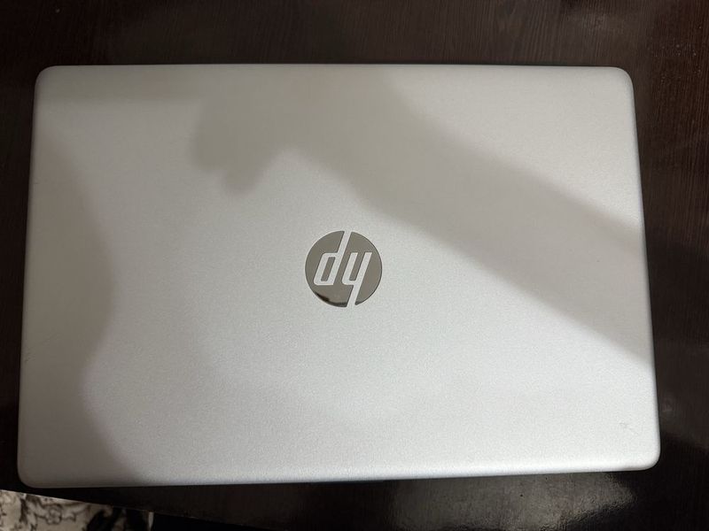 HP ноутбок сотилади HP ноутбок сотилади