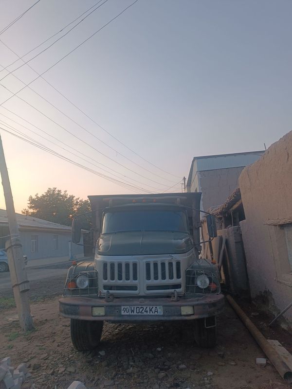 Zil 131 Sotiladi
