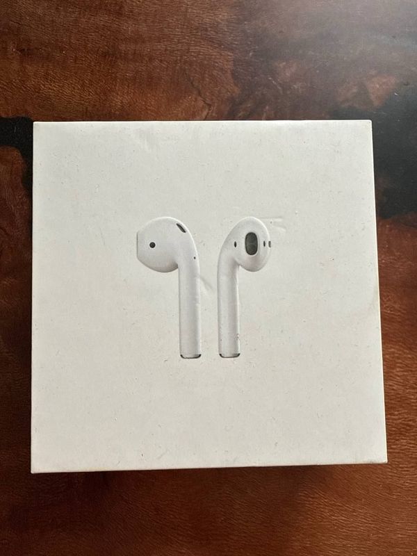 Продам наушники Airpods 2 Продам наушники Airpods 2