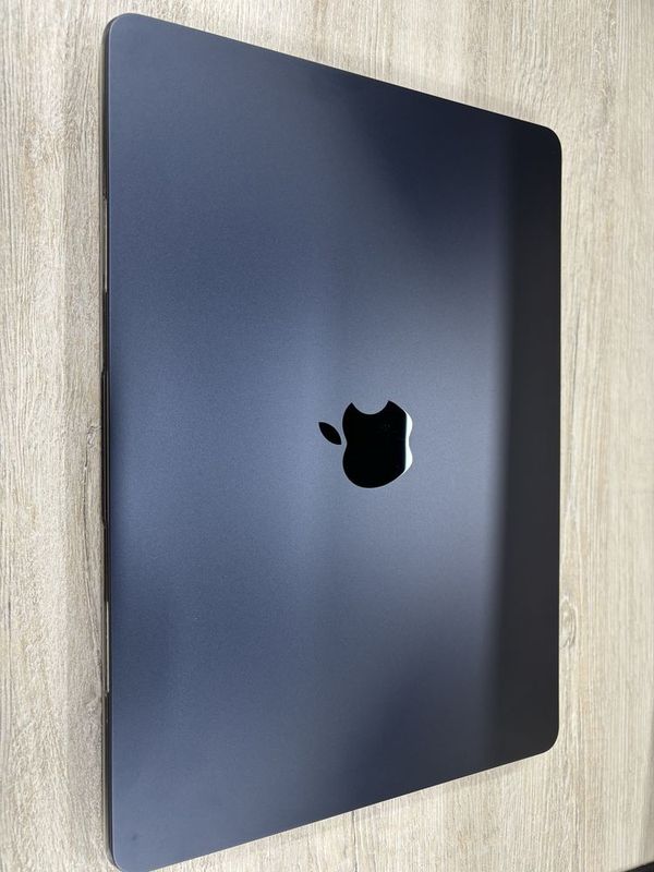 Macbook Air M2 256 99% ideal Macbook Air M2 256 99% ideal