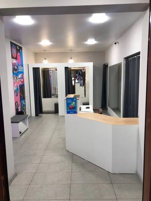 Чиланзар18 Аль Хоразми круг40м²1этаж 1комната в доль дороги Юр адрес Чиланзар18 Аль Хоразми круг40м²1этаж 1комната в доль дороги Юр адрес