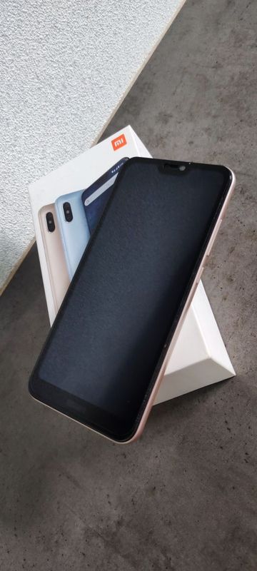 Продается Mi A2 Lite