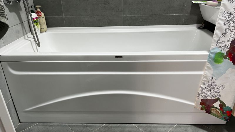 Ванна FORMINA 170*70 (акрил) Ванна FORMINA 170*70 (акрил)