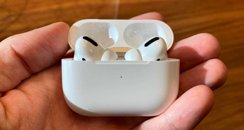 Airpods pro 3 toza orginal Airpods pro 3 toza orginal