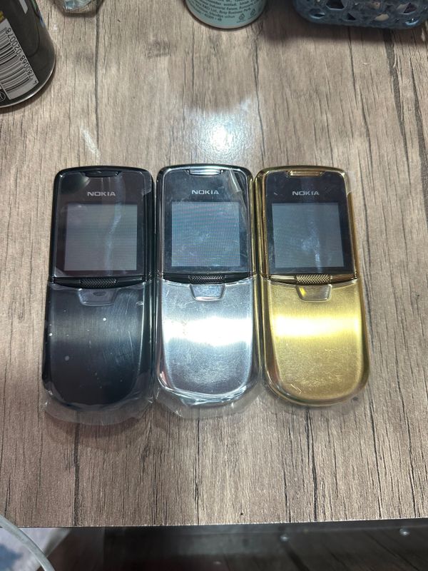 Продаю Nokia 8800 Продаю Nokia 8800