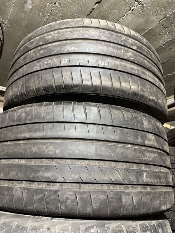 MICHELIN made in U.S.A 325/35/23 MICHELIN made in U.S.A 325/35/23