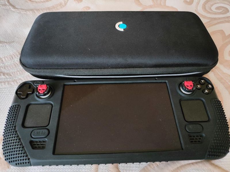 Steam Deck LCD, 512 Гб+256гб Steam Deck LCD, 512 Гб+256гб