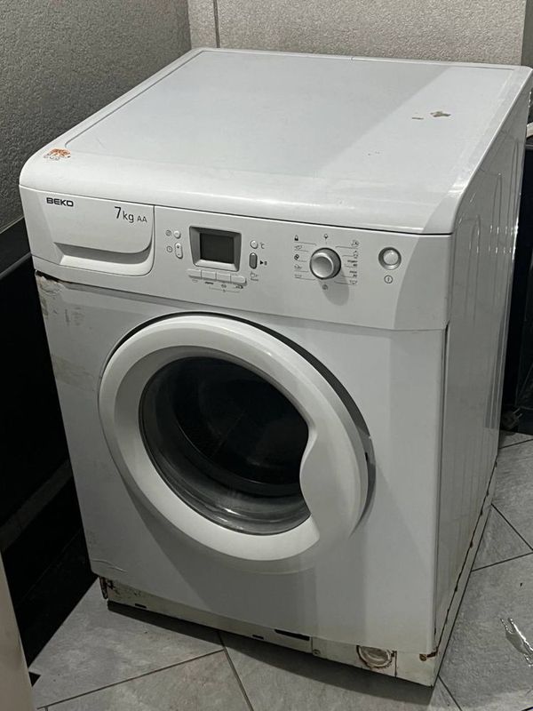 Beko kir yuvadigan moshina sotiladi Beko kir yuvadigan moshina sotiladi