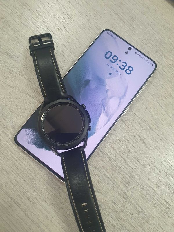 Samsung s21 qoshimcha Samsung watch 3 orginal Samsung s21 qoshimcha Samsung watch 3 orginal
