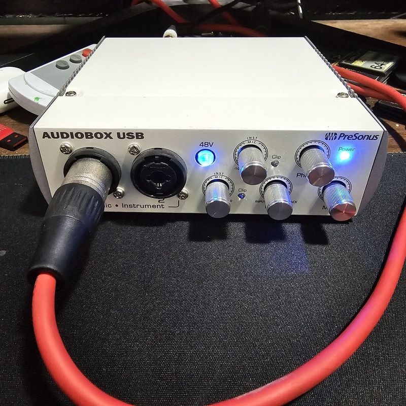 PreSonus Audiobox usb zvukavoy karta