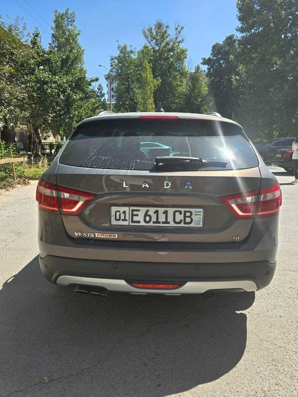 Lada vesta cross Lada vesta cross
