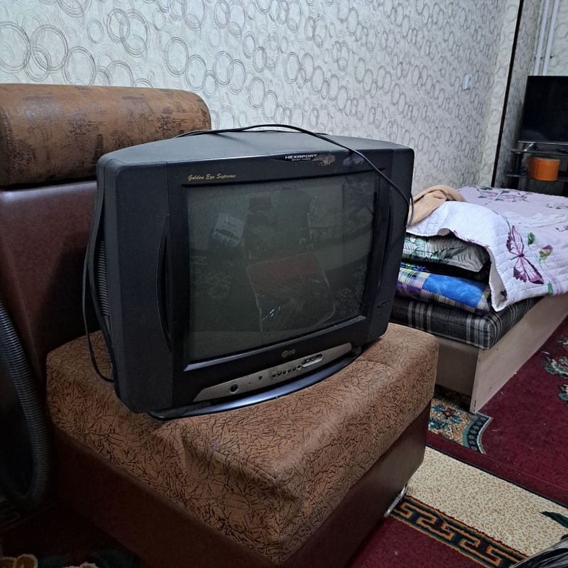 Телевизор сотилади