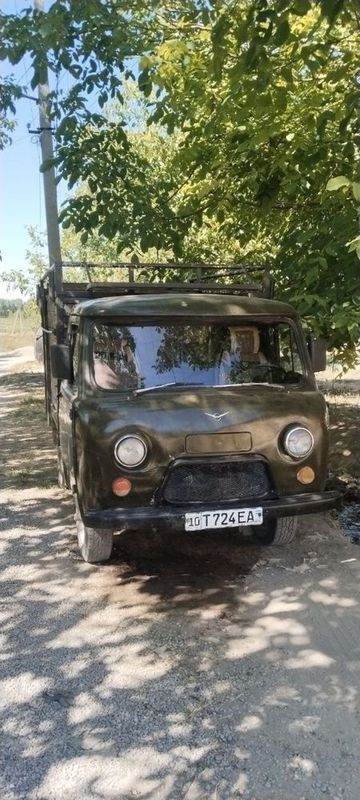 uvaz 1989 yil sotiladi 2500! uvaz 1989 yil sotiladi 2500!