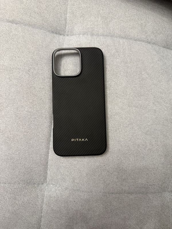 Продам чехол от Pitaka для iphone 16 pro max Продам чехол от Pitaka для iphone 16 pro max